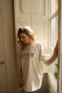 Snack Shirt – Made by Mama, No Additives (Cream-Grün)